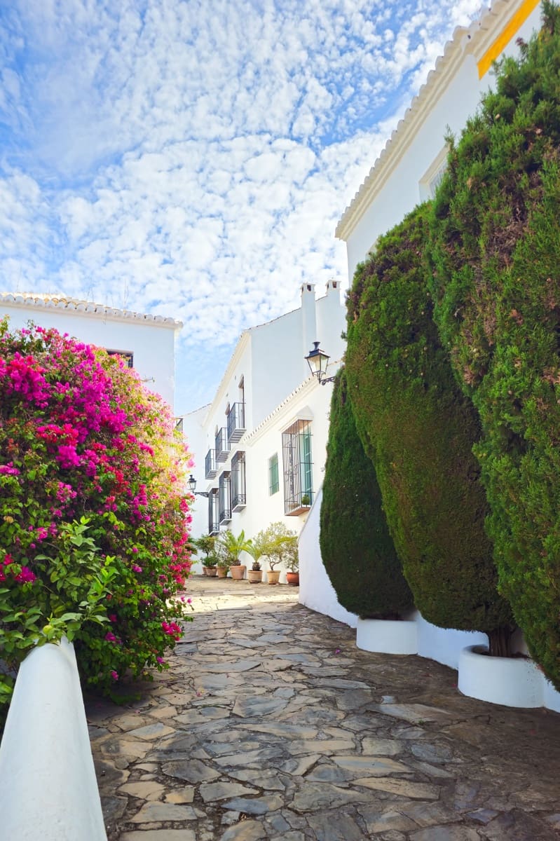 2 sypialnia Dom na sprzedaż w Marbella z basenem - 1 075 000 € (Ref: 9265149)