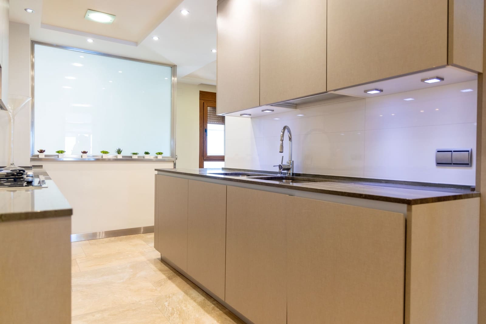 3 sypialnia Apartament do wynajęcia w Miasto Malaga - 4 500 € (Ref: 9268996)