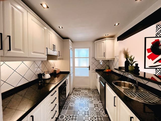 3 Zimmer Penthouse zu verkaufen in Paraiso - Barronal, Estepona mit Pool - 539.000 € (Ref: 9269070)