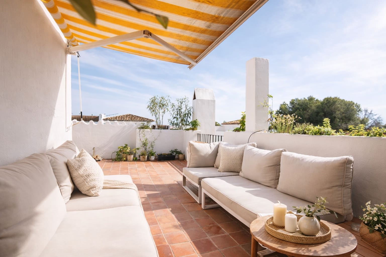 3 slaapkamer Penthouse te koop in Estepona met zwembad - € 534.900 (Ref: 9269070)