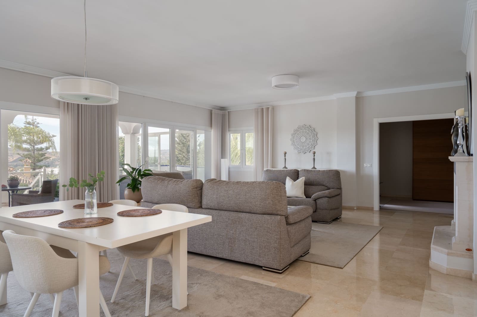 7 sovrum Villa till salu i Mijas Costa med pool - 1 945 000 € (Ref: 9275194)