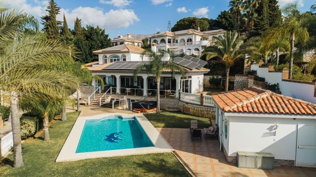 7 sovrum Villa till salu i Mijas Costa, Mijas med pool - 1 945 000 € (Ref: 9275194)