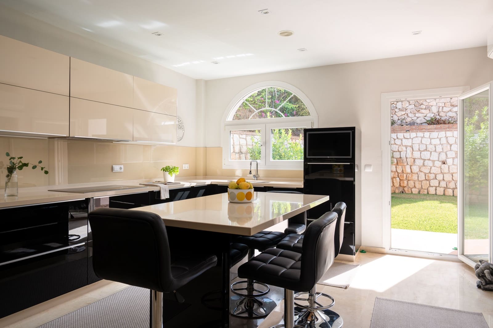 7 sovrum Villa till salu i Mijas Costa med pool - 1 945 000 € (Ref: 9275194)