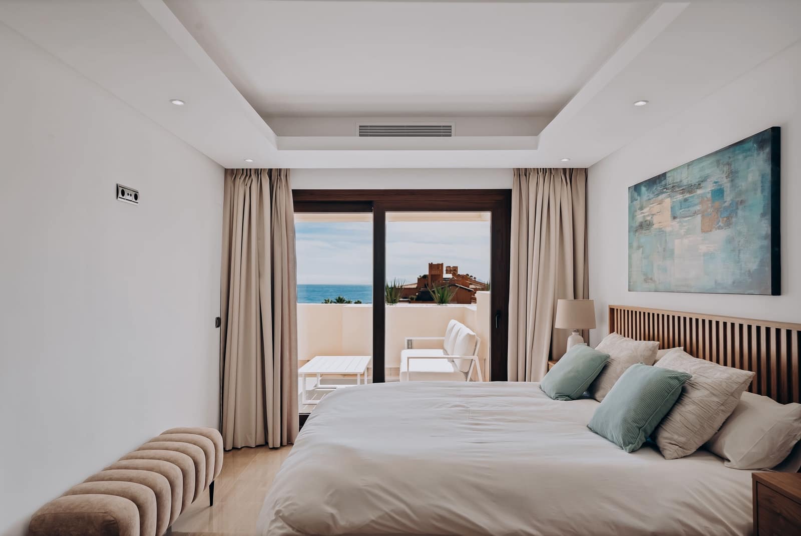 3 makuuhuone Huoneisto myytävänä paikassa Estepona mukana uima-altaan - 895 000 € (Ref: 9275195)