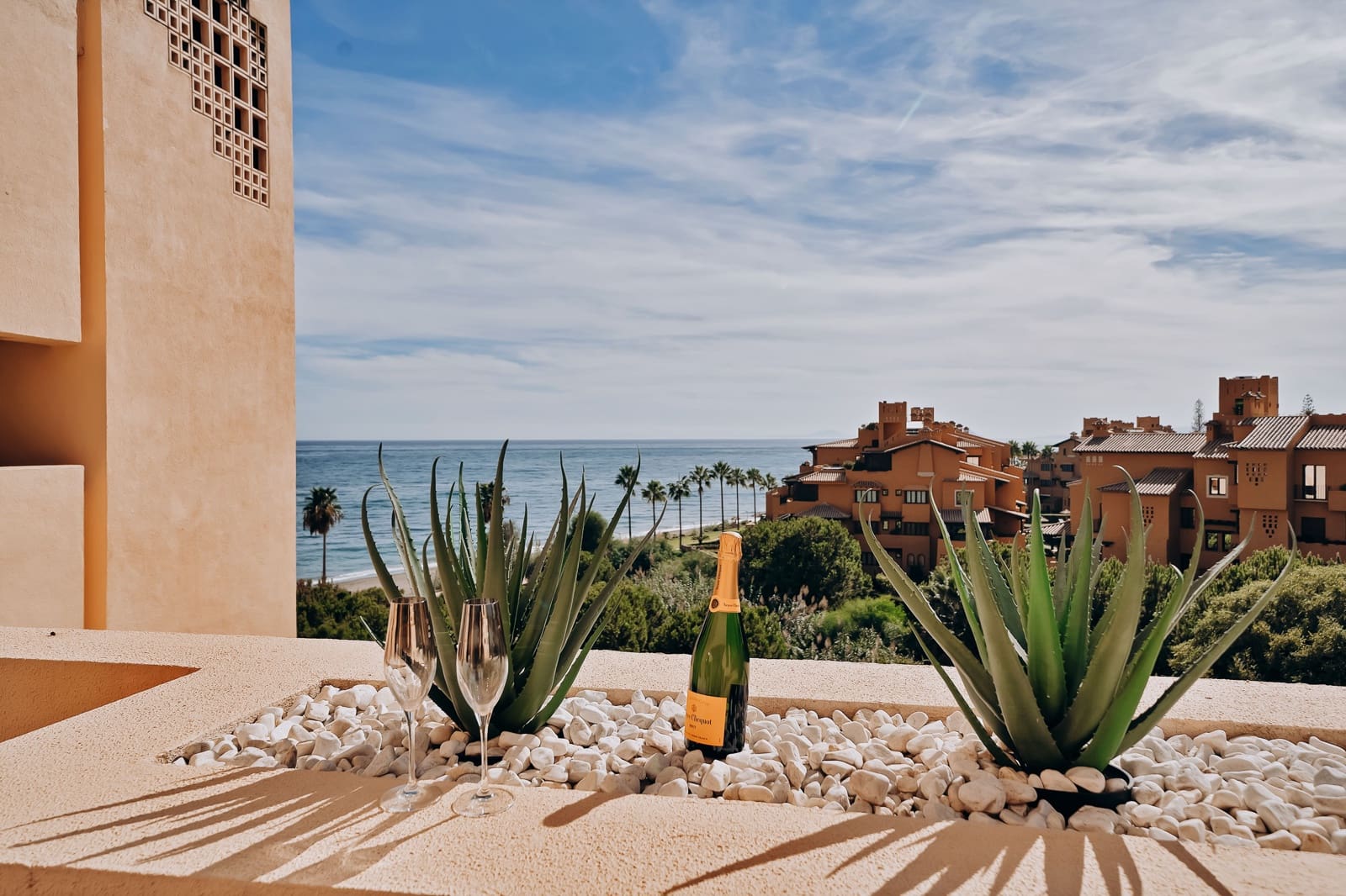 3 makuuhuone Huoneisto myytävänä paikassa Estepona mukana uima-altaan - 895 000 € (Ref: 9275195)