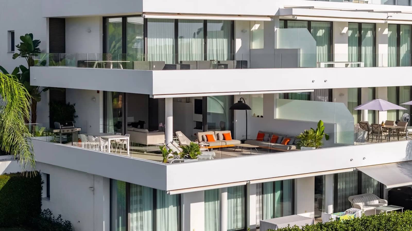 3 quarto Apartamento para venda em New Golden Mile com piscina - 895 000 € (Ref: 9275820)