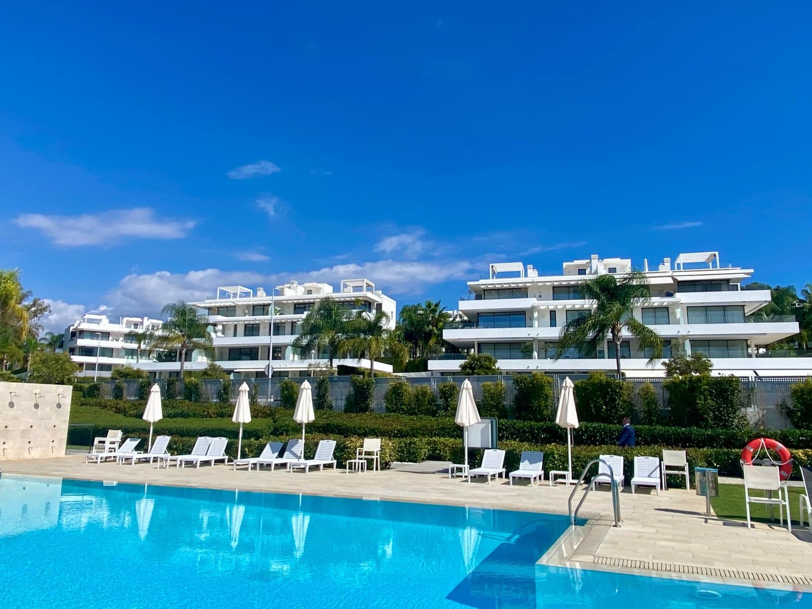 3 quarto Apartamento para venda em New Golden Mile com piscina - 895 000 € (Ref: 9275820)