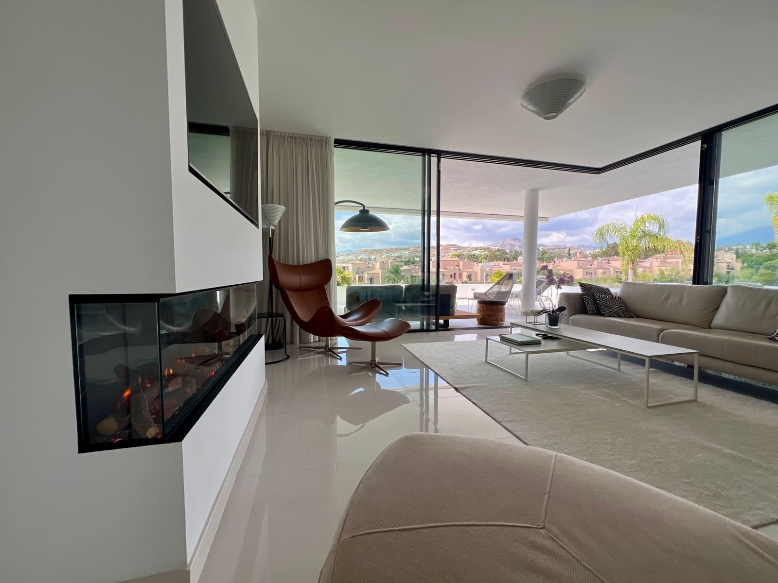 3 quarto Apartamento para venda em New Golden Mile com piscina - 895 000 € (Ref: 9275820)