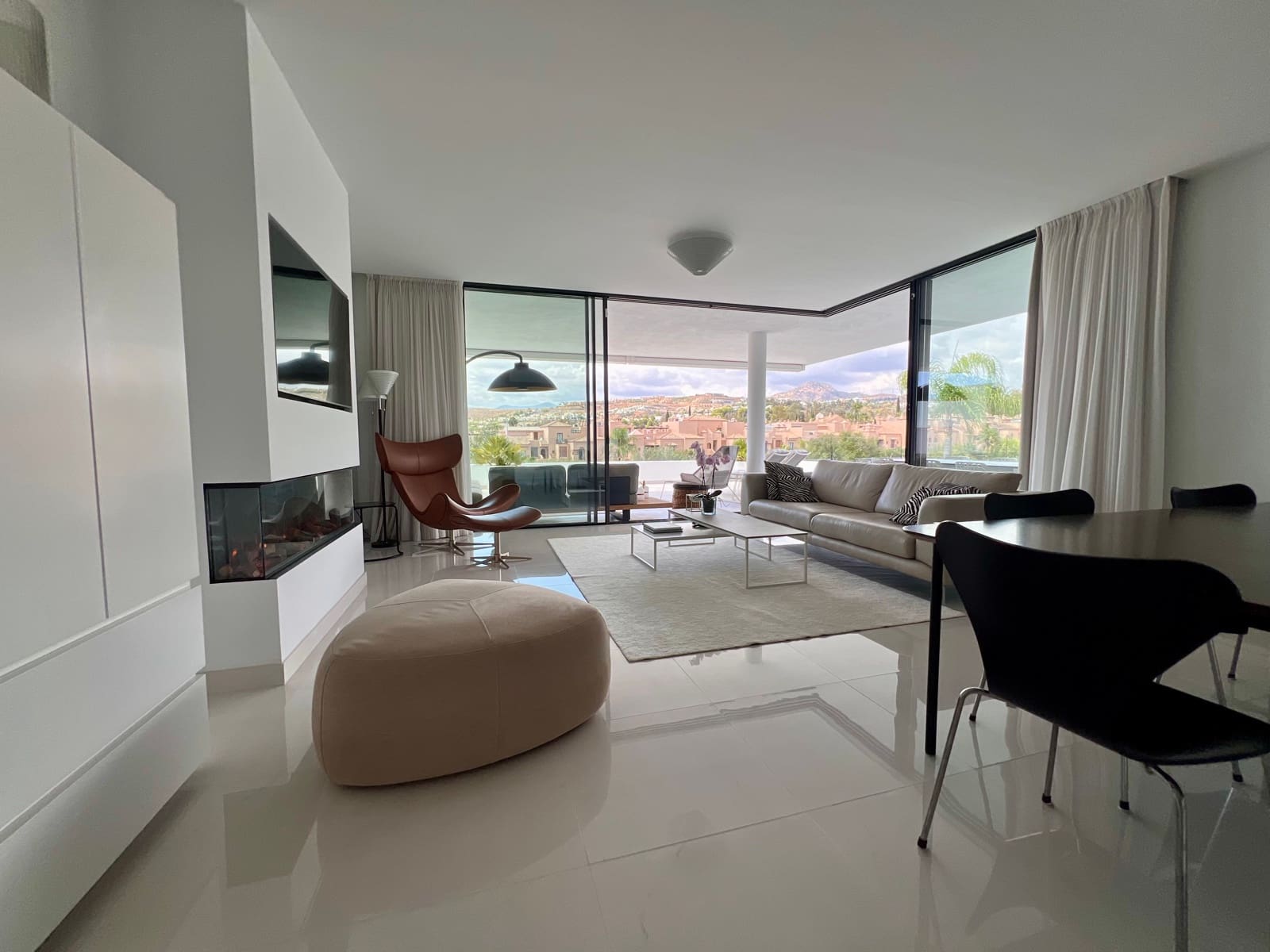 3 quarto Apartamento para venda em New Golden Mile com piscina - 895 000 € (Ref: 9275820)