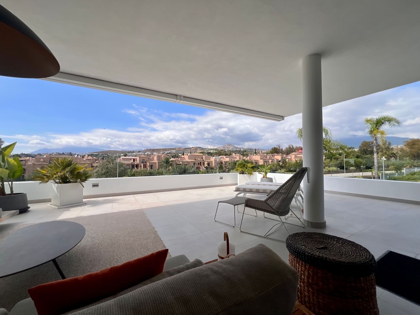 3 quarto Apartamento para venda em New Golden Mile com piscina - 895 000 € (Ref: 9275820)