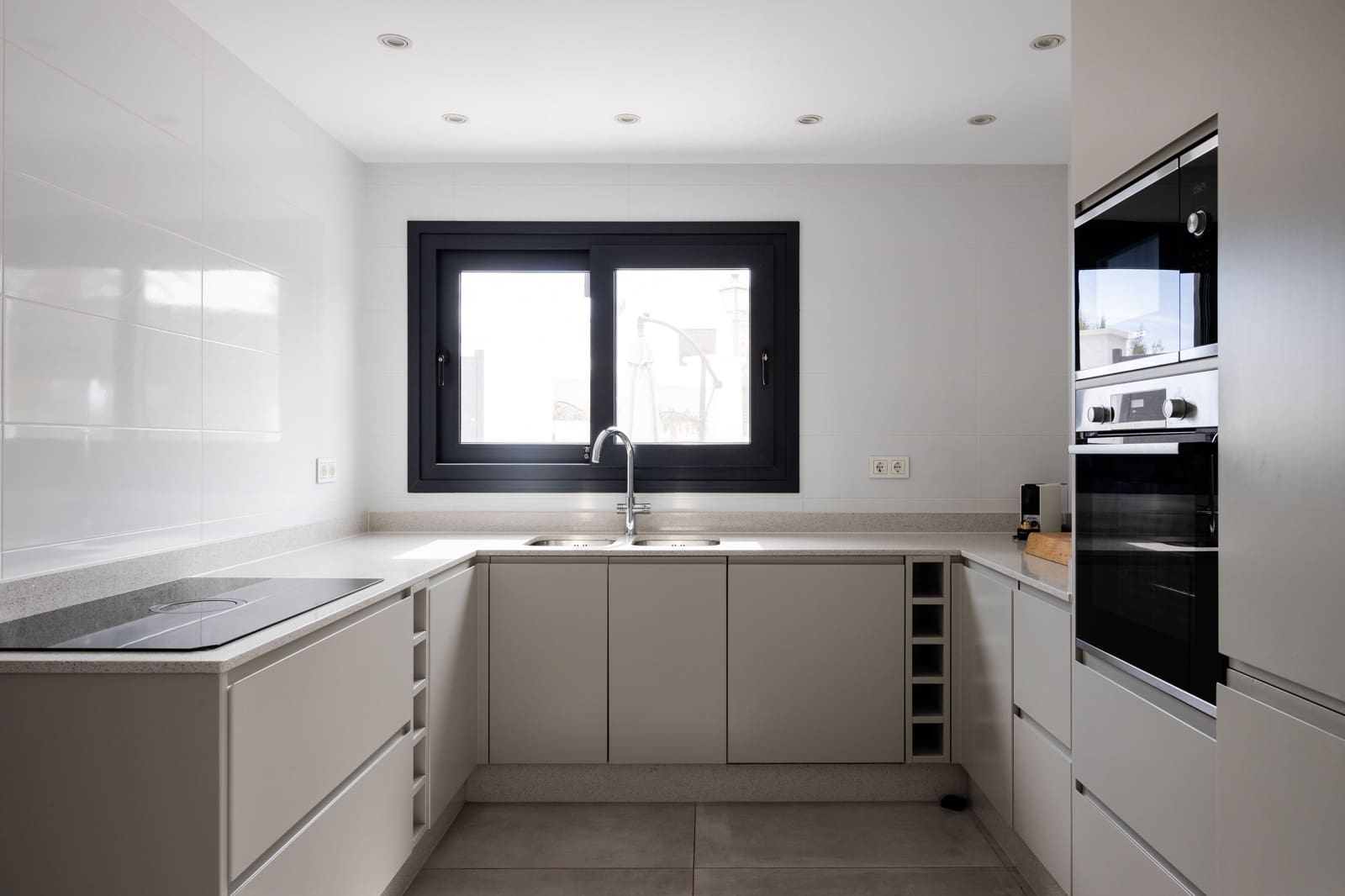 Casa de 5 habitaciones en Marbella en venta con piscina - 3.400.000 € (Ref: 9278716)