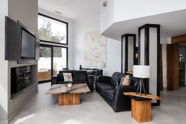 5 Zimmer Haus zu verkaufen in Las Chapas, Marbella mit Pool - 3.400.000 € (Ref: 9278716)