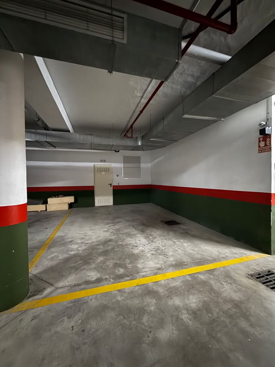 2 bedroom Apartment for sale in Marbella - € 2,950,000 (Ref: 9278717)