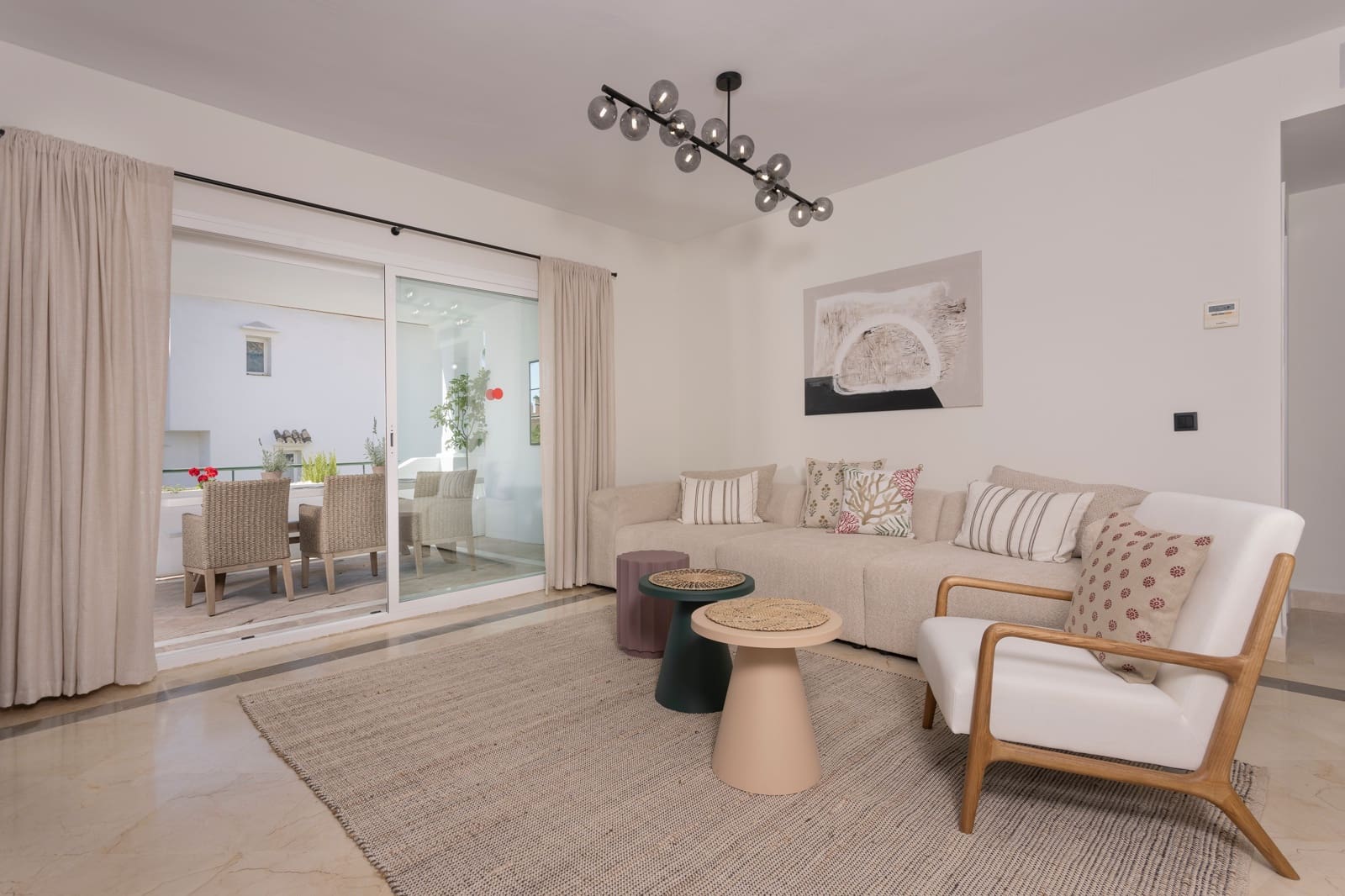 2 soverom Leilighet til leie i Estepona med svømmebasseng - € 3 000 (Ref: 9278718)