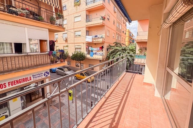 3 makuuhuone Huoneisto myytävänä paikassa Centro ciudad, Fuengirola - 240 000 € (Ref: 9283944)