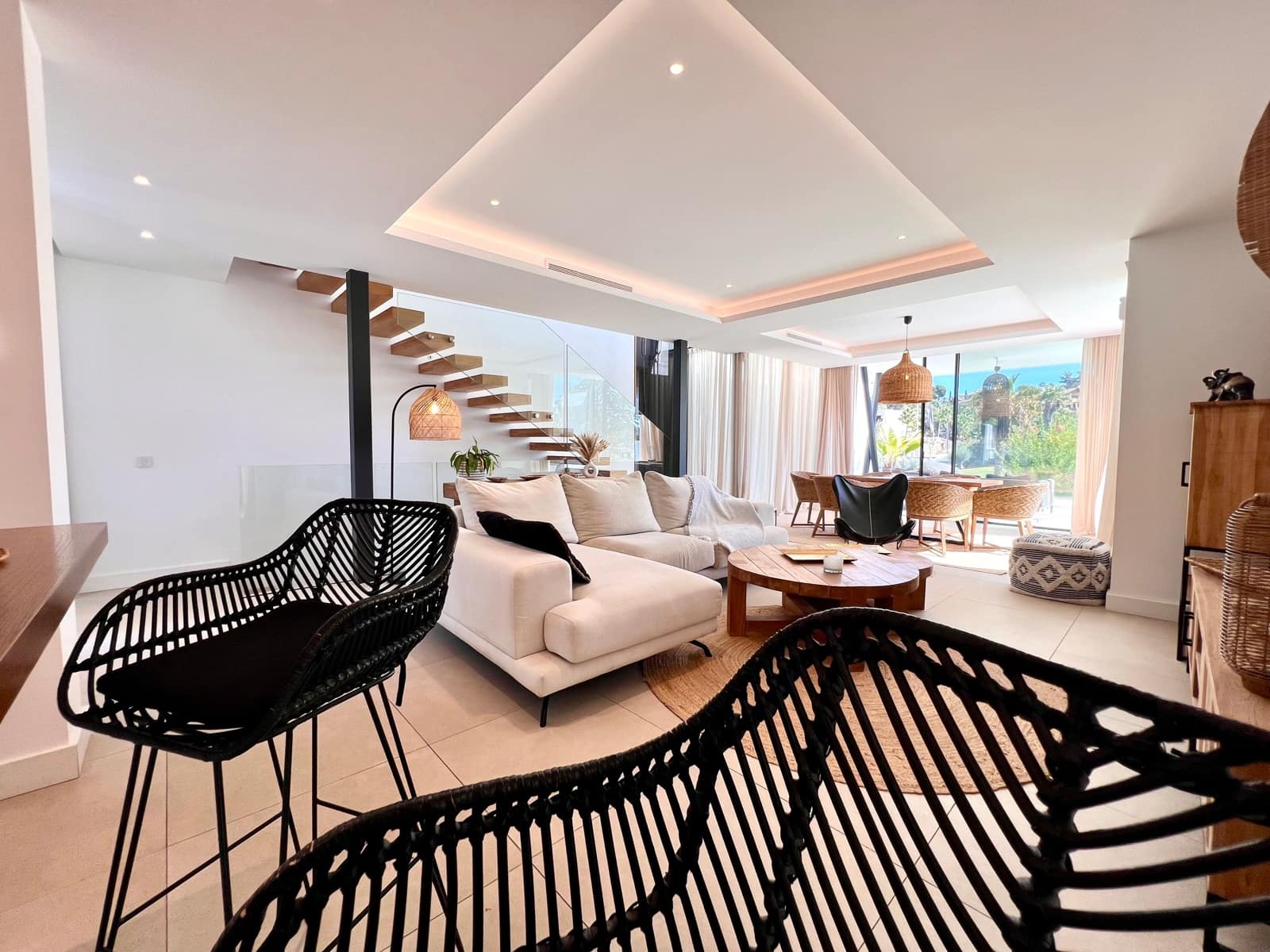 4 soverom Villa til salgs i El Paraiso med svømmebasseng - € 1 775 000 (Ref: 9287318)