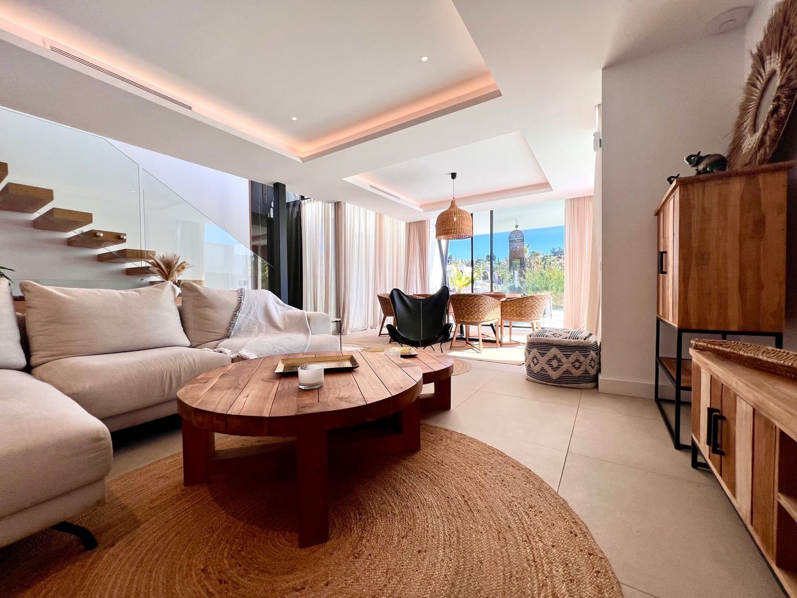 4 soverom Villa til salgs i El Paraiso med svømmebasseng - € 1 775 000 (Ref: 9287318)