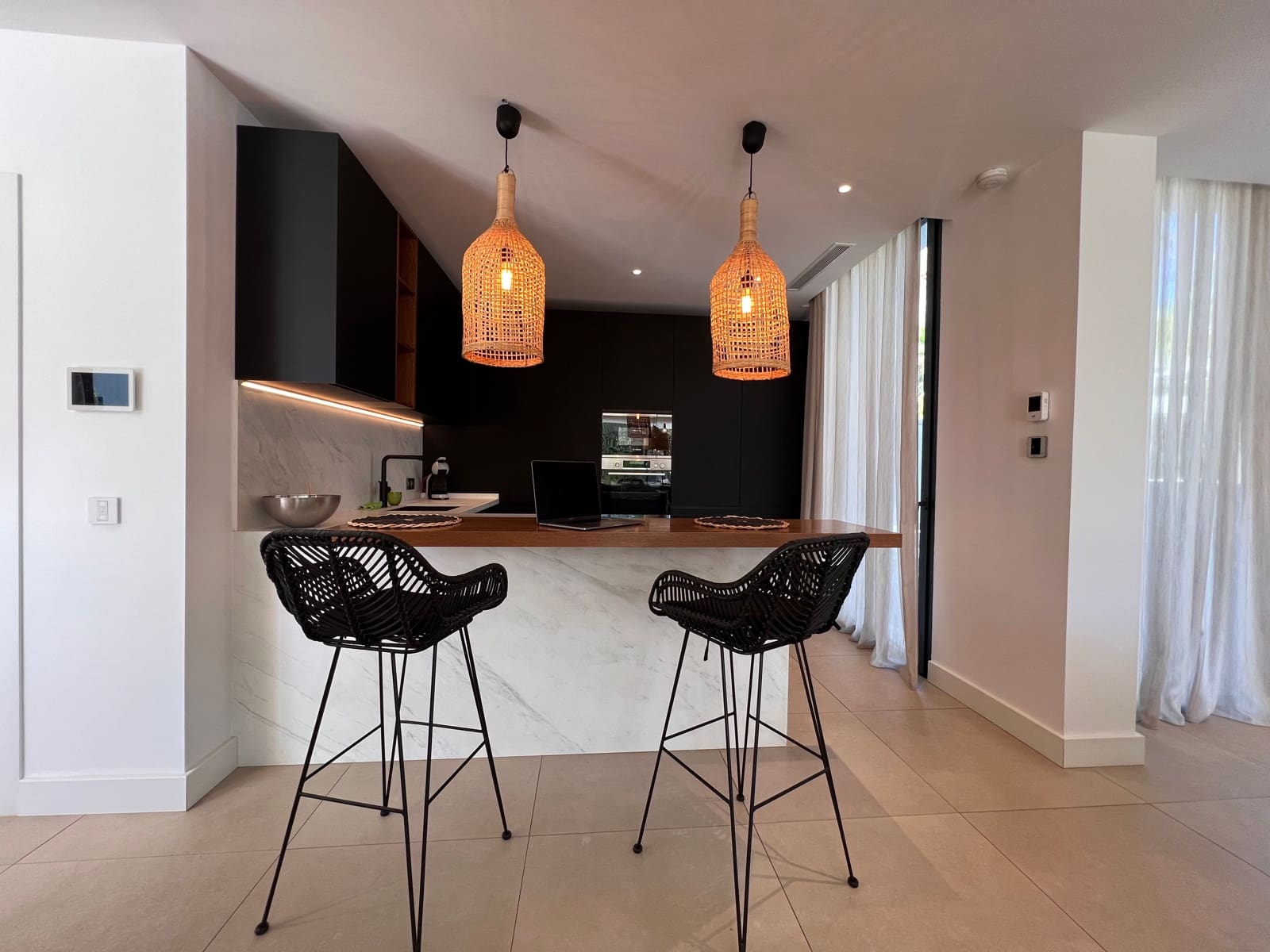 4 soverom Villa til salgs i El Paraiso med svømmebasseng - € 1 775 000 (Ref: 9287318)