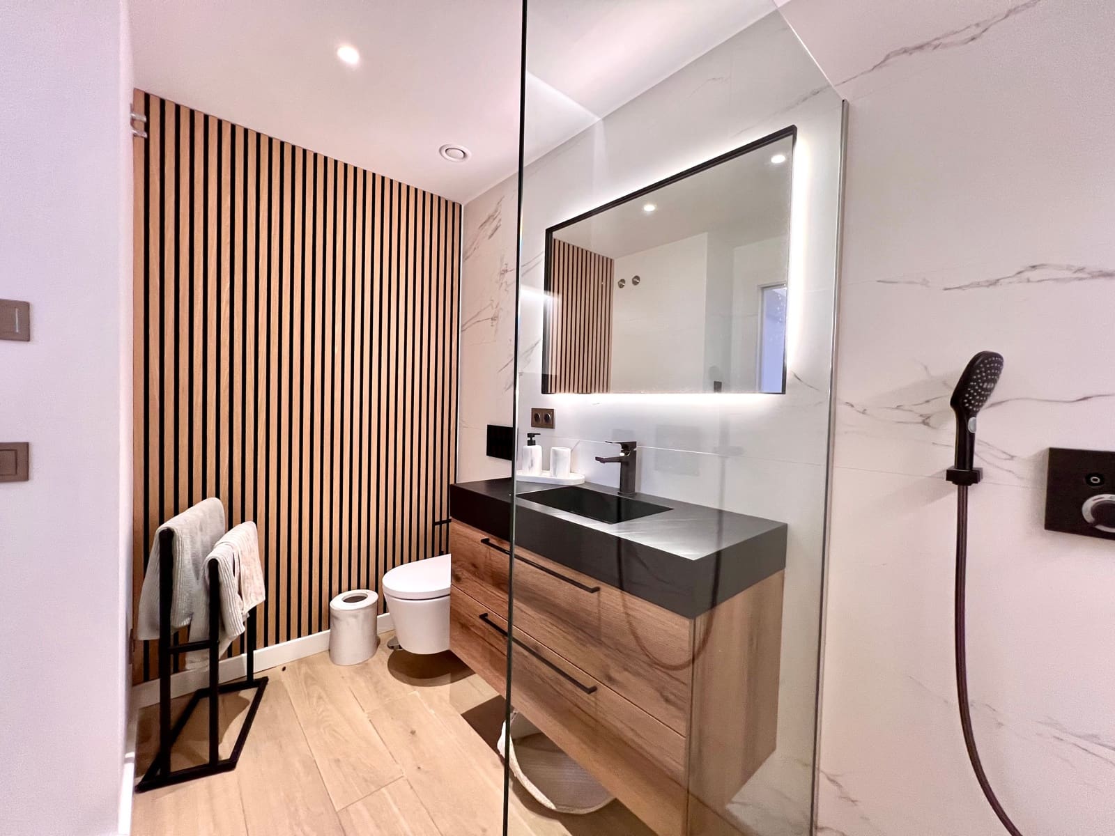 4 soverom Villa til salgs i El Paraiso med svømmebasseng - € 1 775 000 (Ref: 9287318)