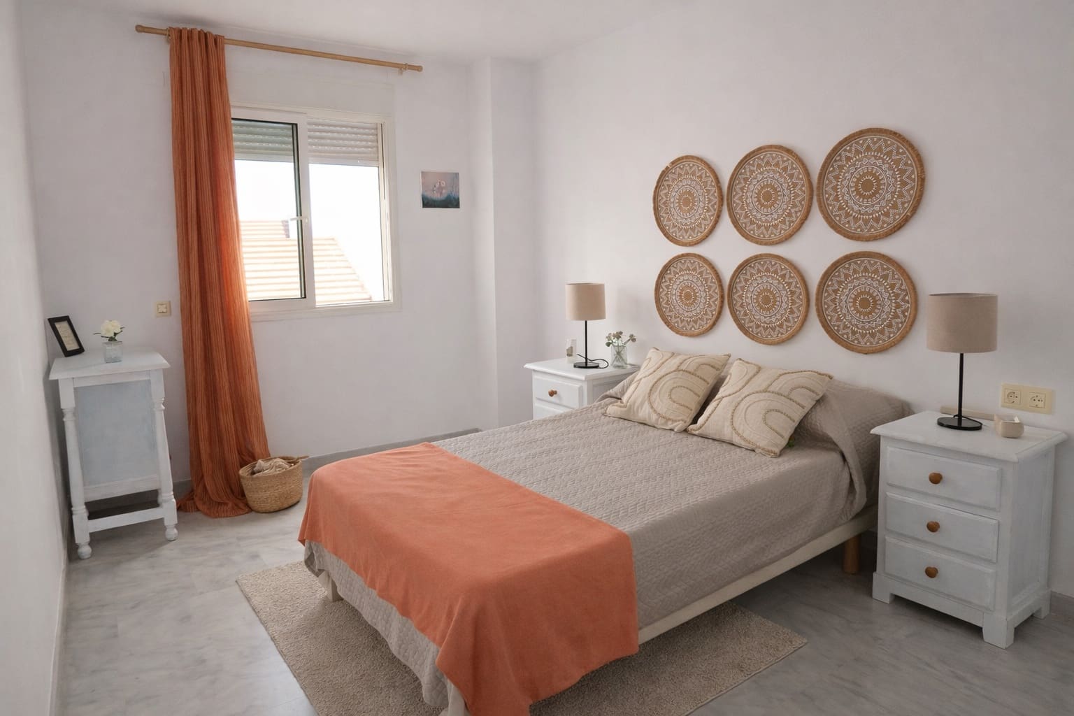 4 makuuhuone Huoneisto myytävänä paikassa Estepona mukana uima-altaan - 318 999 € (Ref: 9288120)