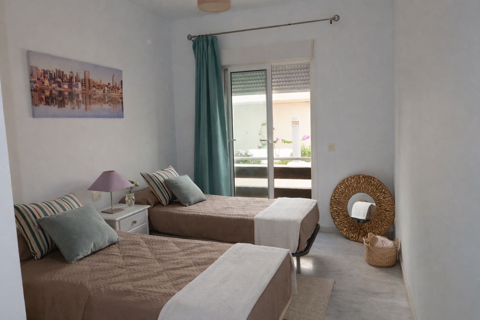 4 makuuhuone Huoneisto myytävänä paikassa Estepona mukana uima-altaan - 318 999 € (Ref: 9288120)