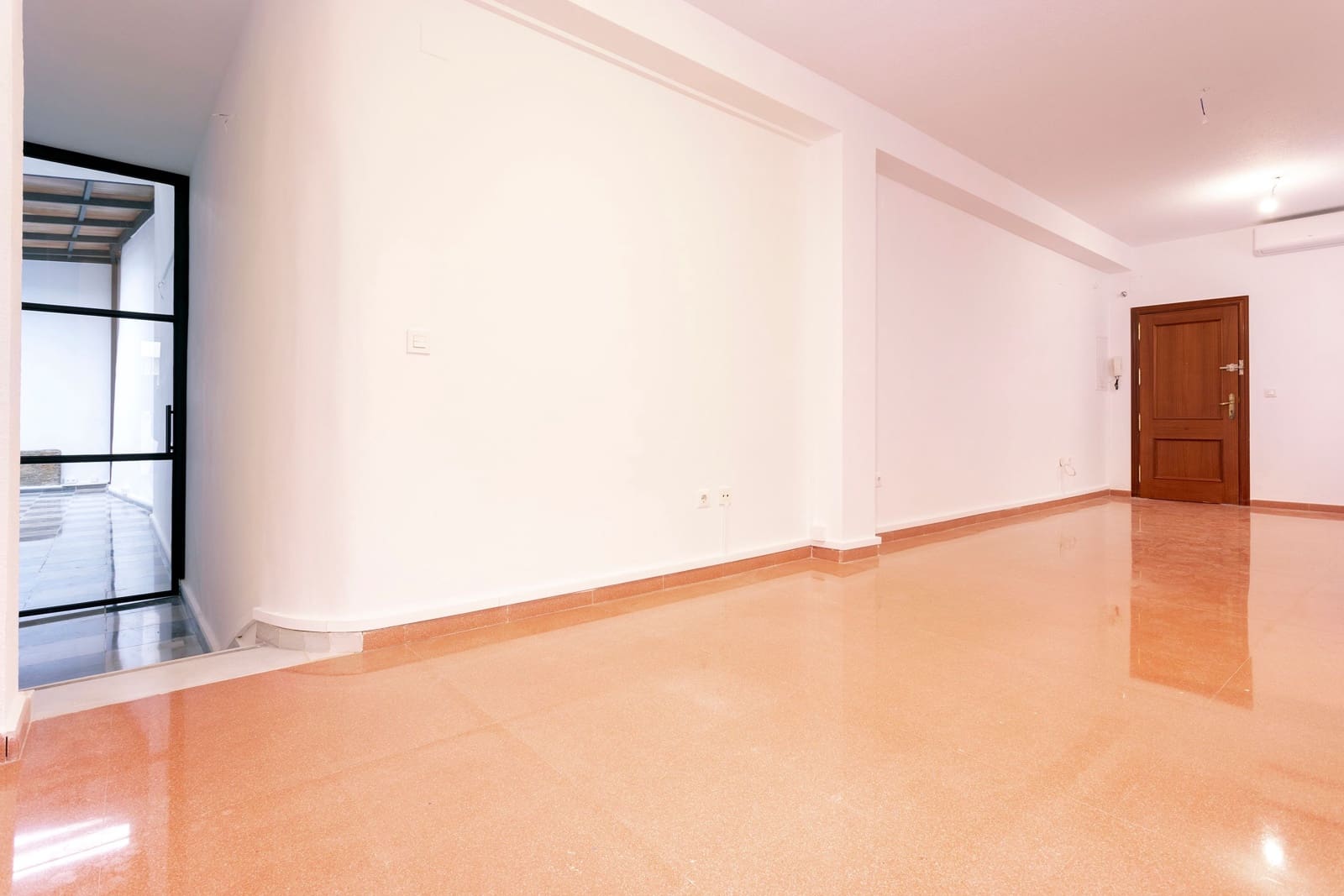 Kontor til salg i Malaga by - € 459.000 (Ref: 9292330)