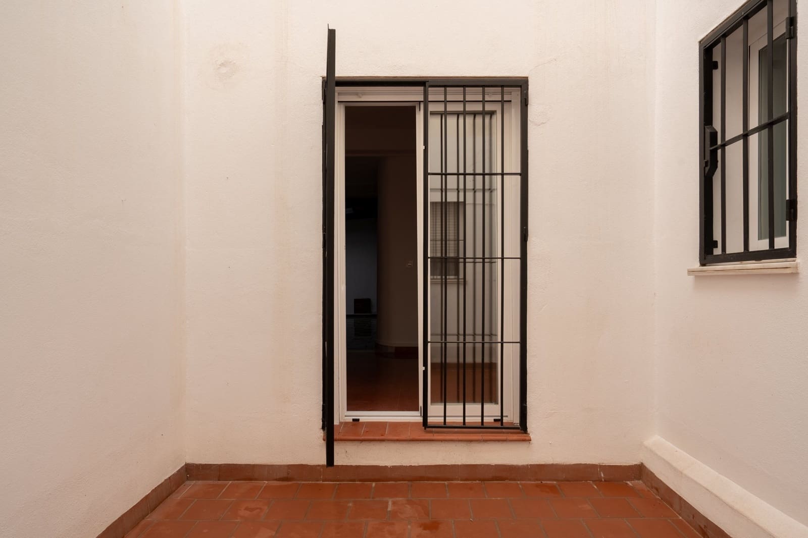 1 bedroom Office for sale in Malaga city - € 419,000 (Ref: 9292330)