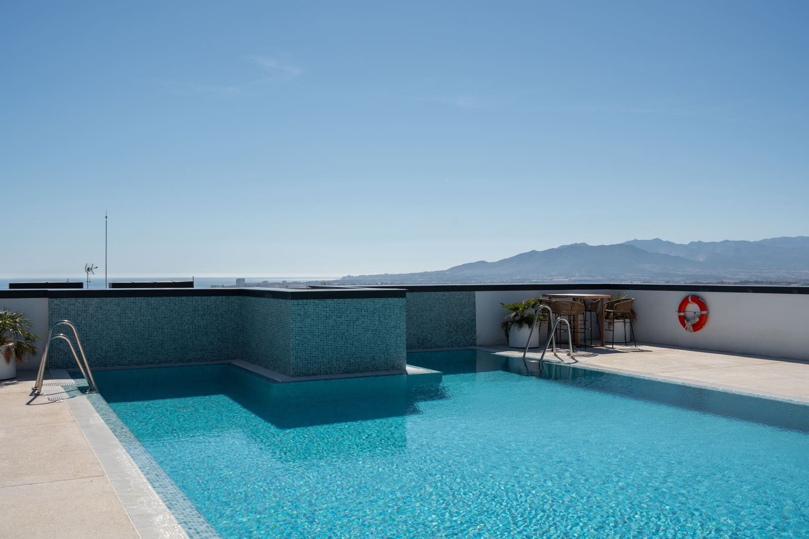 2 soverom Leilighet til salgs i Malaga by med svømmebasseng - € 475 000 (Ref: 9293297)