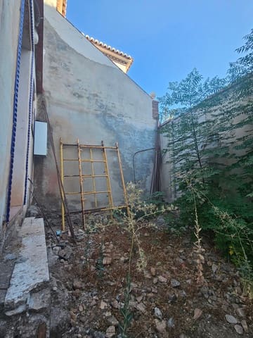 Huis te koop in Alhaurín de la Torre - € 160.000 (Ref: 9293965)