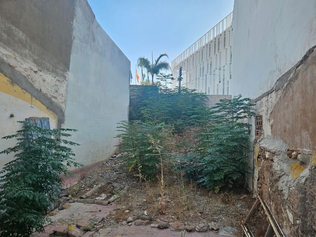 Huis te koop in Alhaurín de la Torre - € 160.000 (Ref: 9293965)