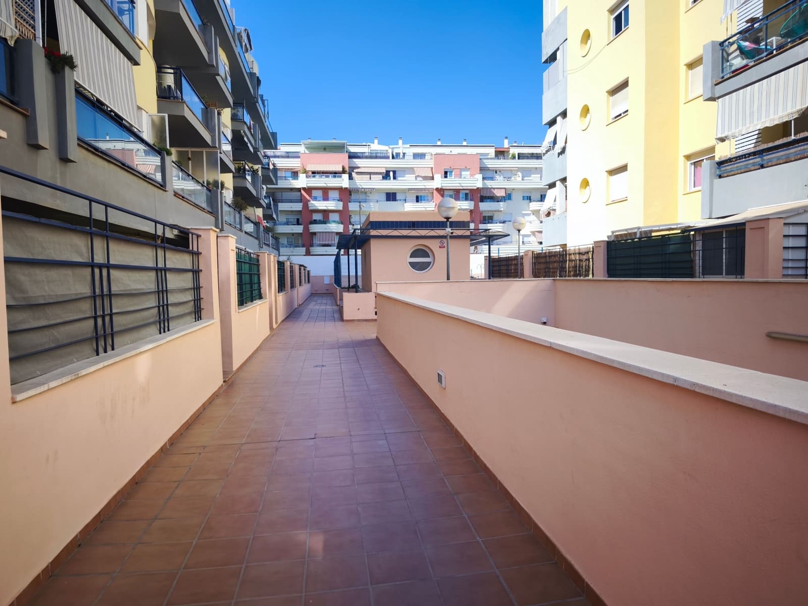 1 bedroom Apartment for rent in Mijas Costa with pool - € 990 (Ref: 9293967)