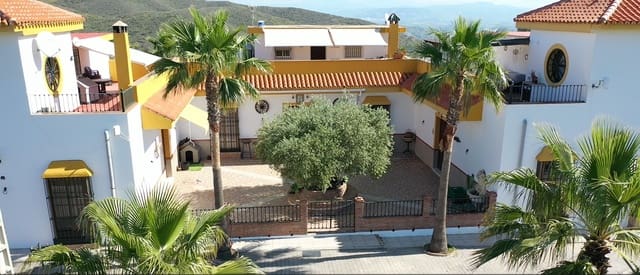 12 soveværelse Finca/Landehus til salg i Monda med swimmingpool - € 3.900.000 (Ref: 9301536)