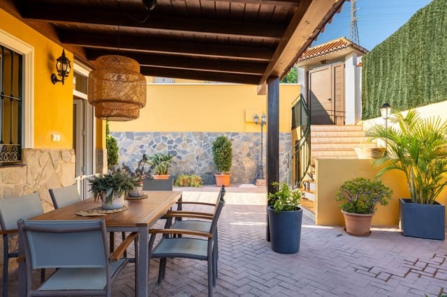 5 makuuhuone Omakotitalo myytävänä paikassa Pedregalejo, Málaga kaupunki - 995 000 € (Ref: 9301974)