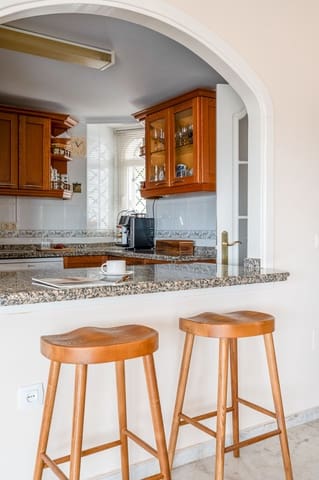 5 soveværelse Byhus til salg i Parque de la Paloma, Benalmádena med swimmingpool - € 645.000 (Ref: 9306421)