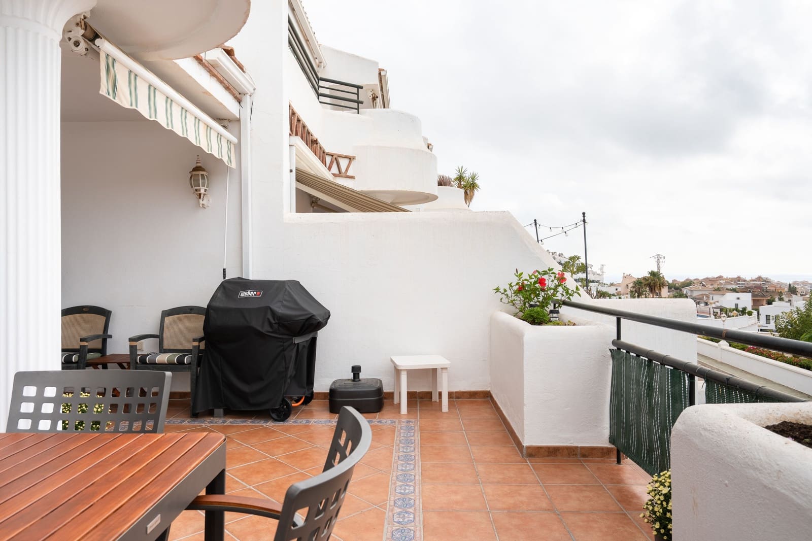 5 bedroom Townhouse for sale in Benalmadena with pool - € 645,000 (Ref: 9306421)