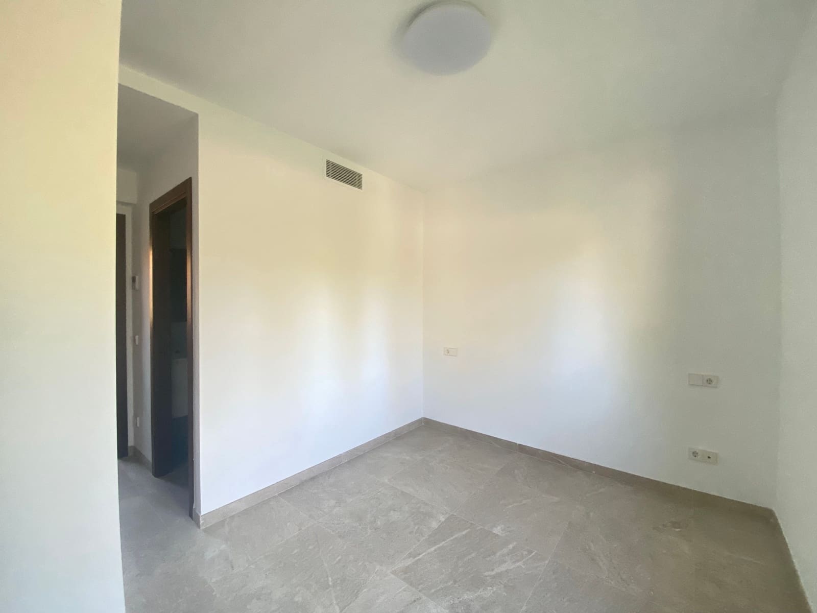 5 bedroom Townhouse for rent in Palma de Mallorca with pool - € 6,500 (Ref: 9319697)