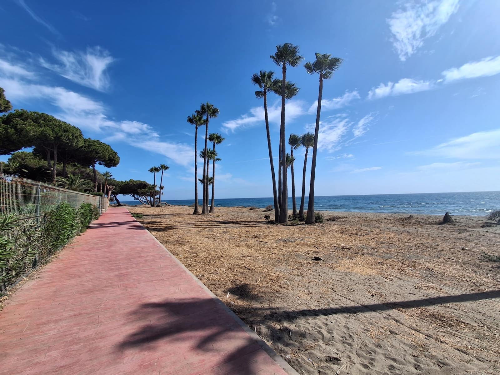 2 soverom Penthouse til salgs i Estepona med svømmebasseng - € 359 900 (Ref: 9330105)