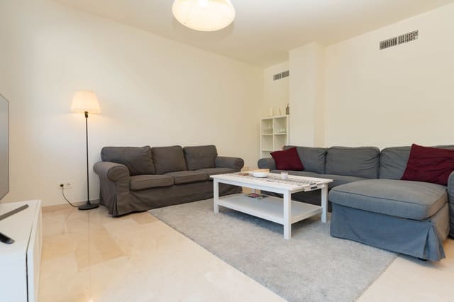 3 Zimmer Apartment zu verkaufen in Altos de Estepona, Estepona mit Pool - 260.000 € (Ref: 9336931)
