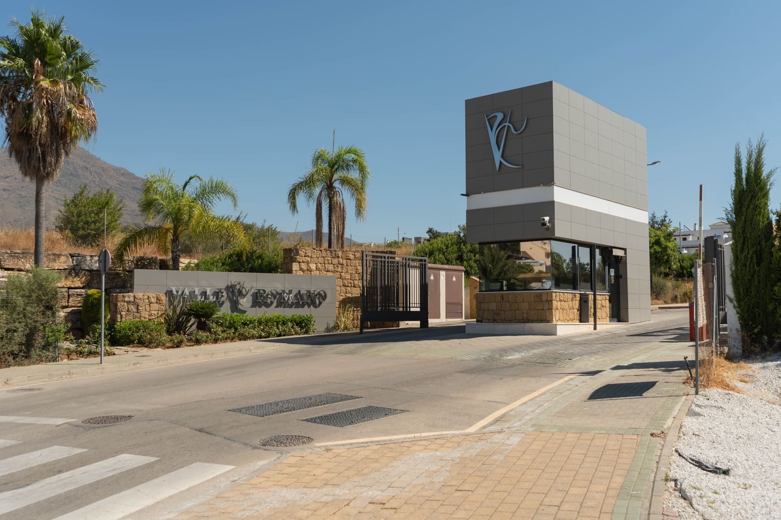 3 soverom Leilighet til salgs i Estepona med svømmebasseng - € 260 000 (Ref: 9336931)