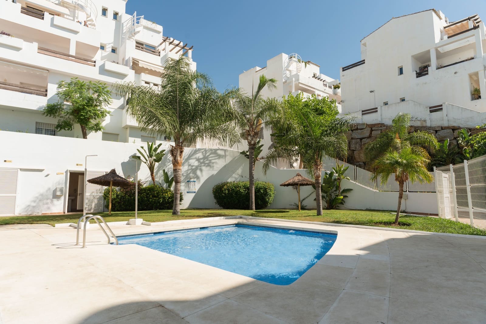 3 soverom Leilighet til salgs i Estepona med svømmebasseng - € 260 000 (Ref: 9336931)