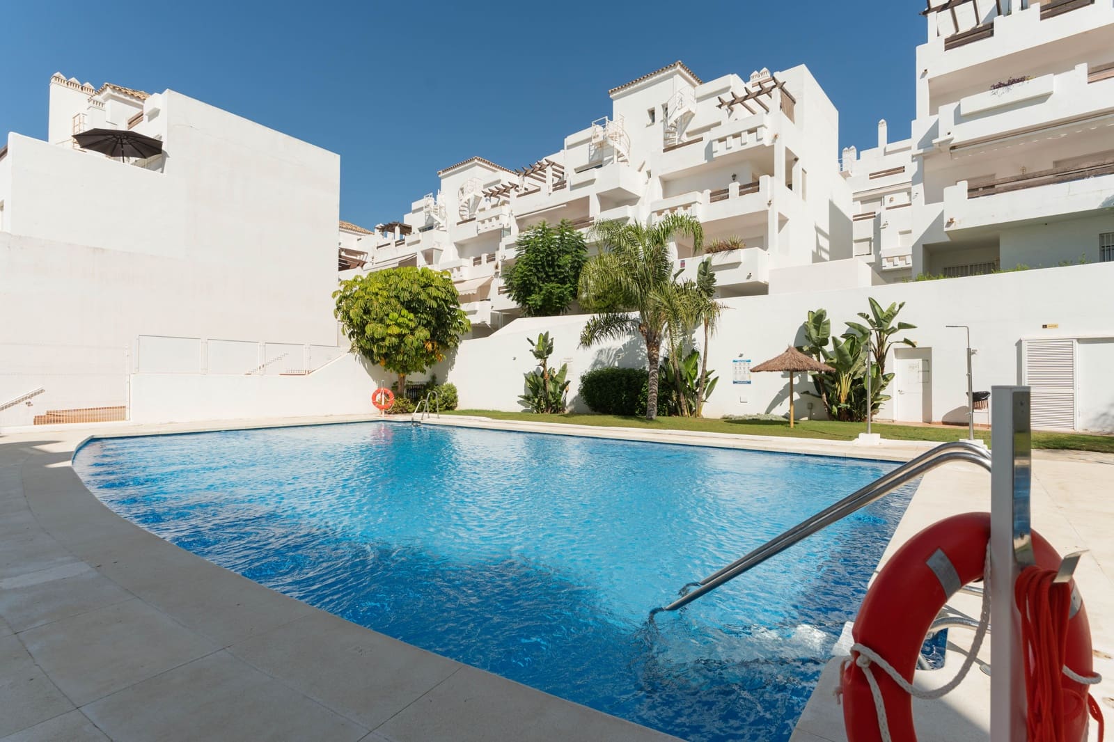 3 soverom Leilighet til salgs i Estepona med svømmebasseng - € 260 000 (Ref: 9336931)