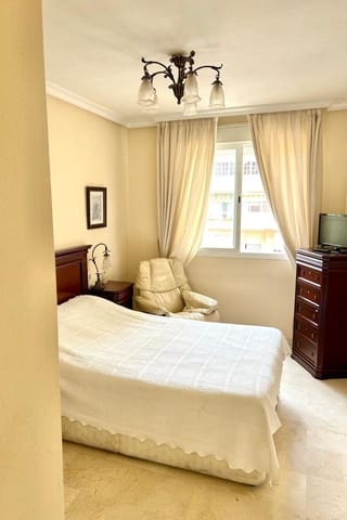 2 soveværelse Lejlighed til salg i Centro ciudad, Fuengirola - € 425.000 (Ref: 9336932)