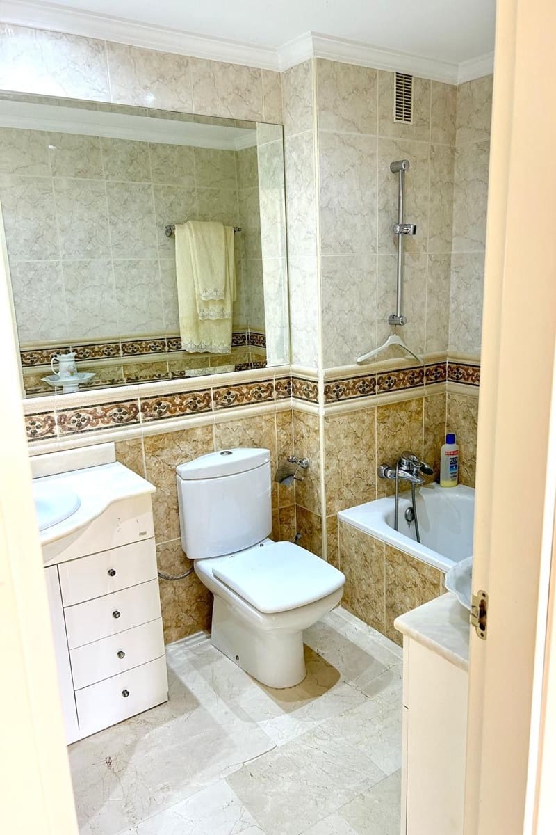 2 soveværelse Lejlighed til salg i Fuengirola - € 425.000 (Ref: 9336932)