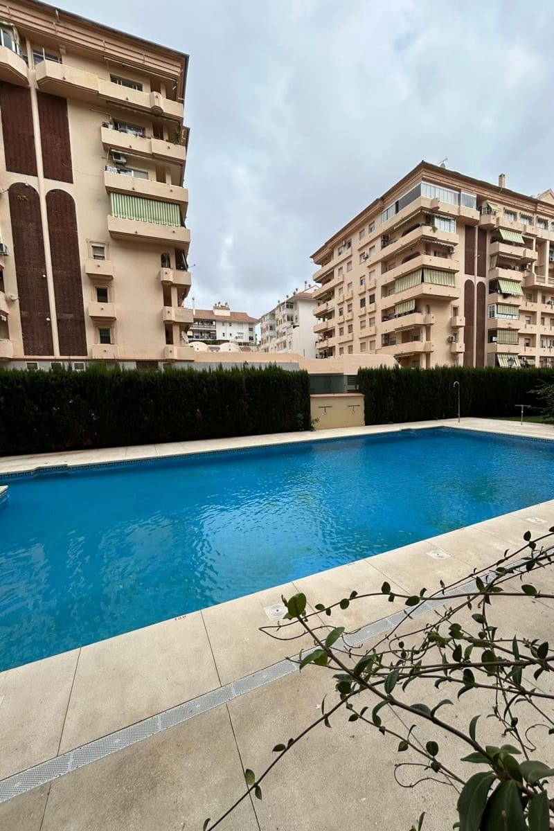 2 soveværelse Lejlighed til salg i Fuengirola - € 425.000 (Ref: 9336932)