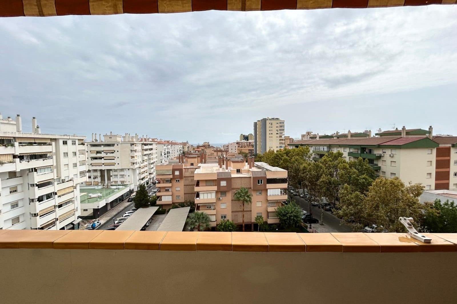 2 soveværelse Lejlighed til salg i Fuengirola - € 425.000 (Ref: 9336932)