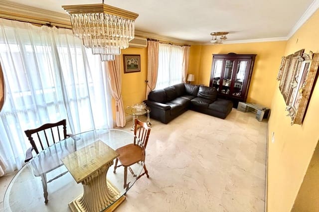 2 soveværelse Lejlighed til salg i Centro ciudad, Fuengirola - € 425.000 (Ref: 9336932)