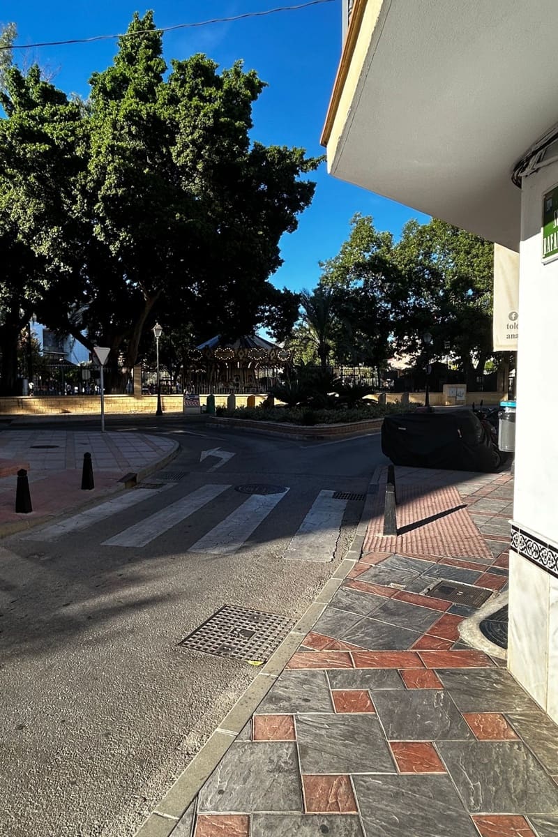 Apartamento de 4 habitaciones en Fuengirola en venta - 350.000 € (Ref: 9337171)