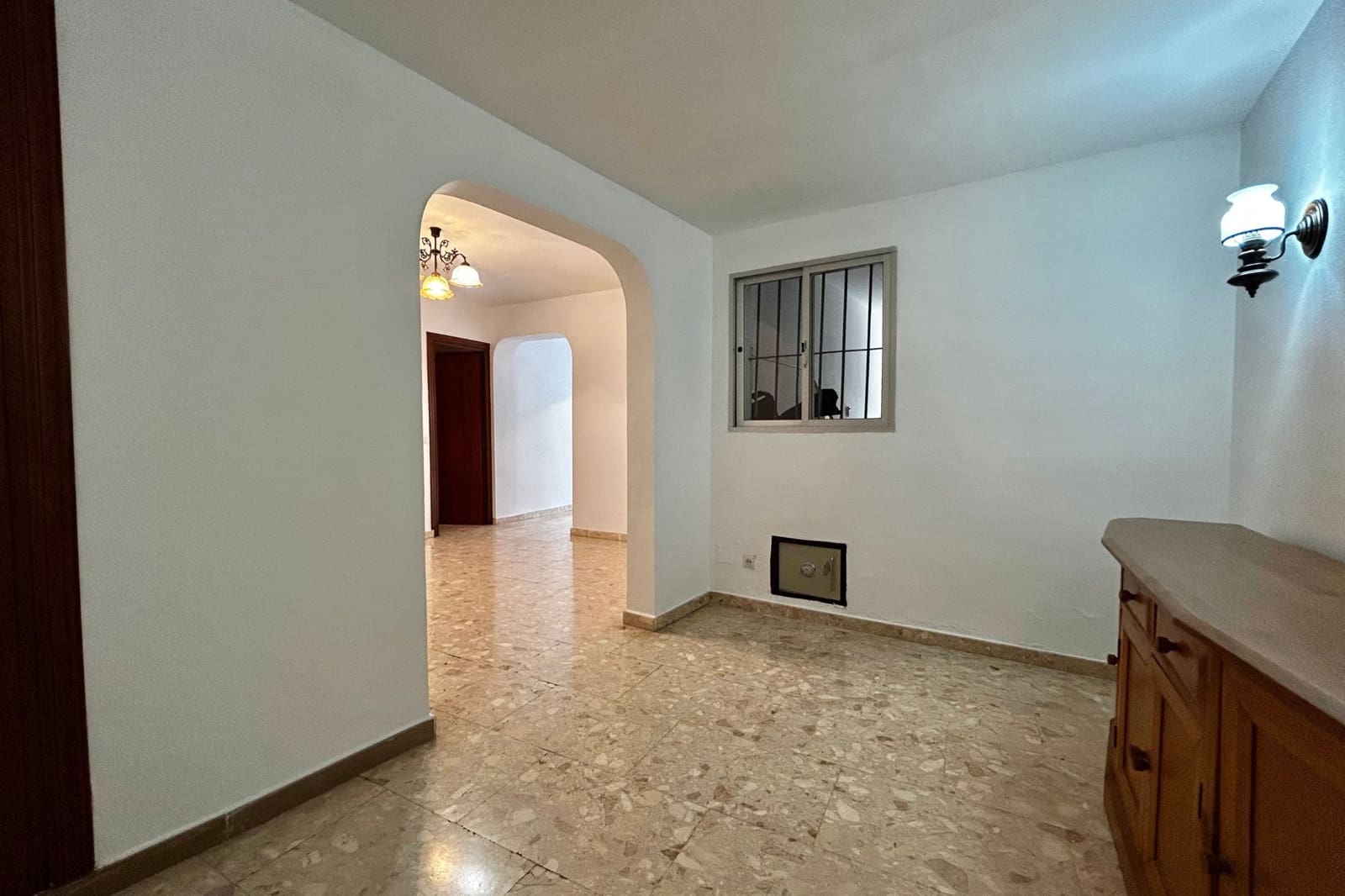 Apartamento de 4 habitaciones en Fuengirola en venta - 350.000 € (Ref: 9337171)