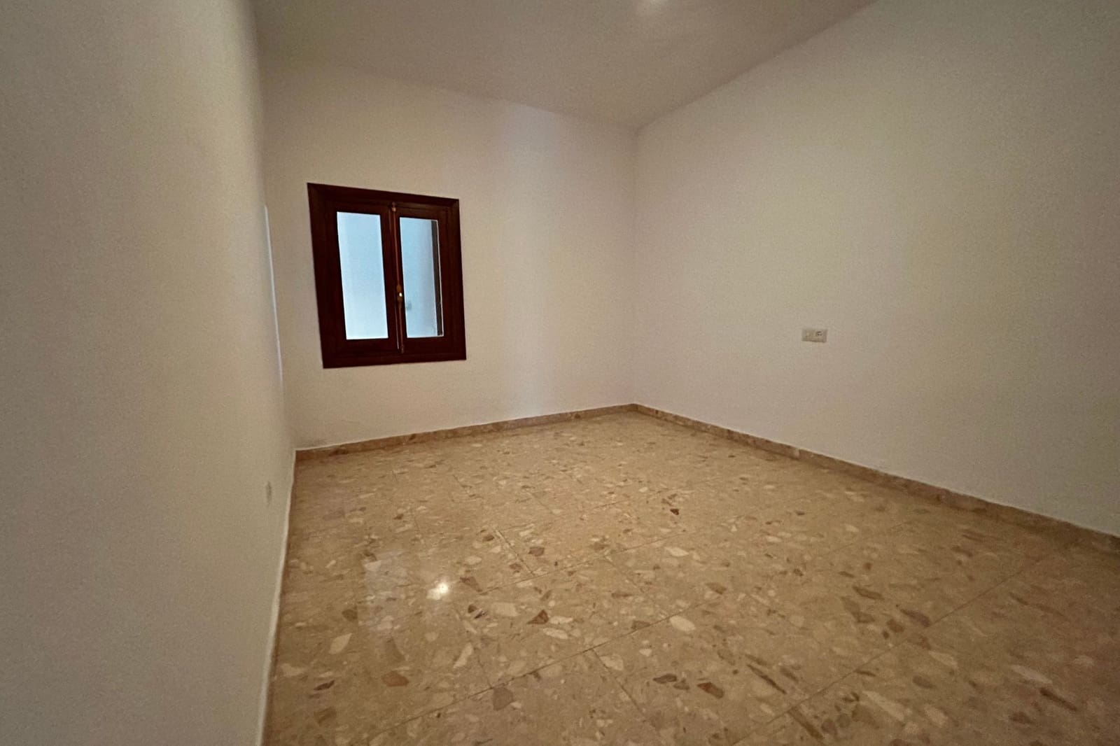 Apartamento de 4 habitaciones en Fuengirola en venta - 350.000 € (Ref: 9337171)
