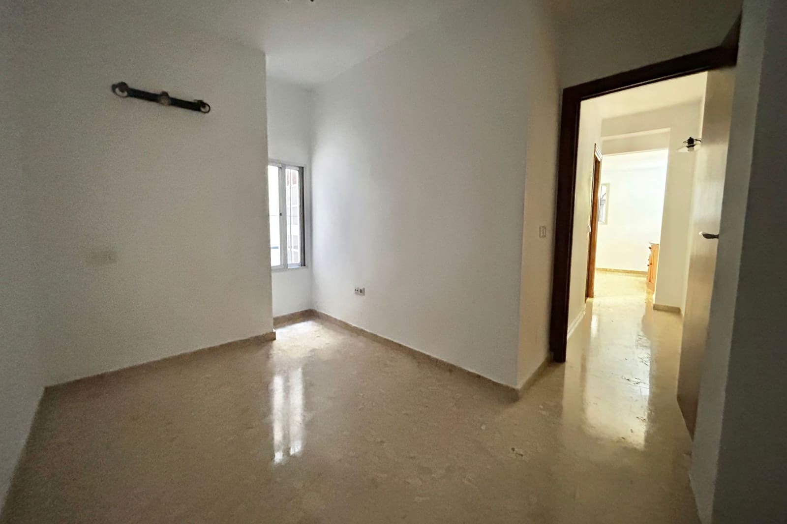 Apartamento de 4 habitaciones en Fuengirola en venta - 350.000 € (Ref: 9337171)
